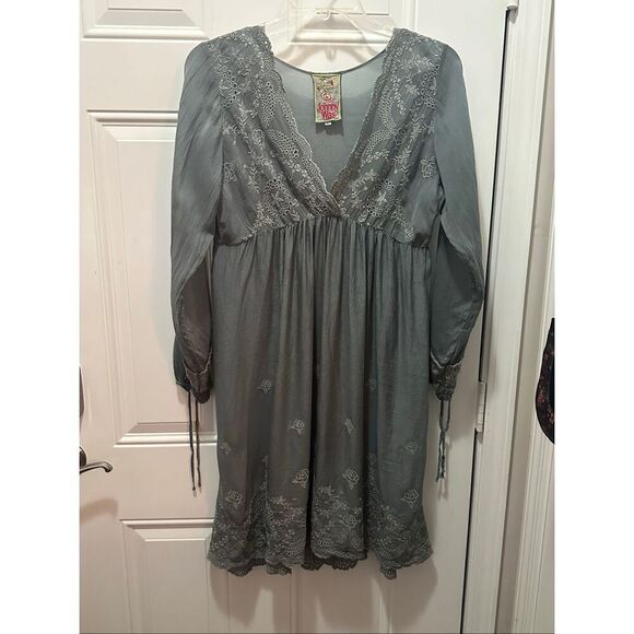 Johnny Was Women's Gray Cupra Rayon V-neck Embroidered Eyelet Tunic Dress Medium - Picture 4 of 6